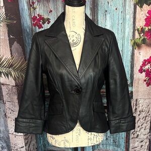 Arden B black lamb leather jacket blazer, size medium, good condition